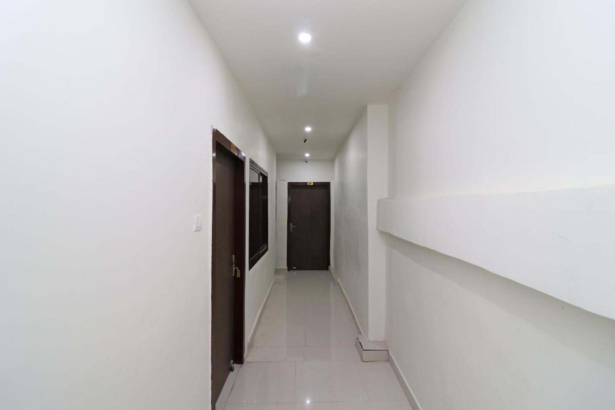Oyo Paradise Inn Prayagraj Exterior photo