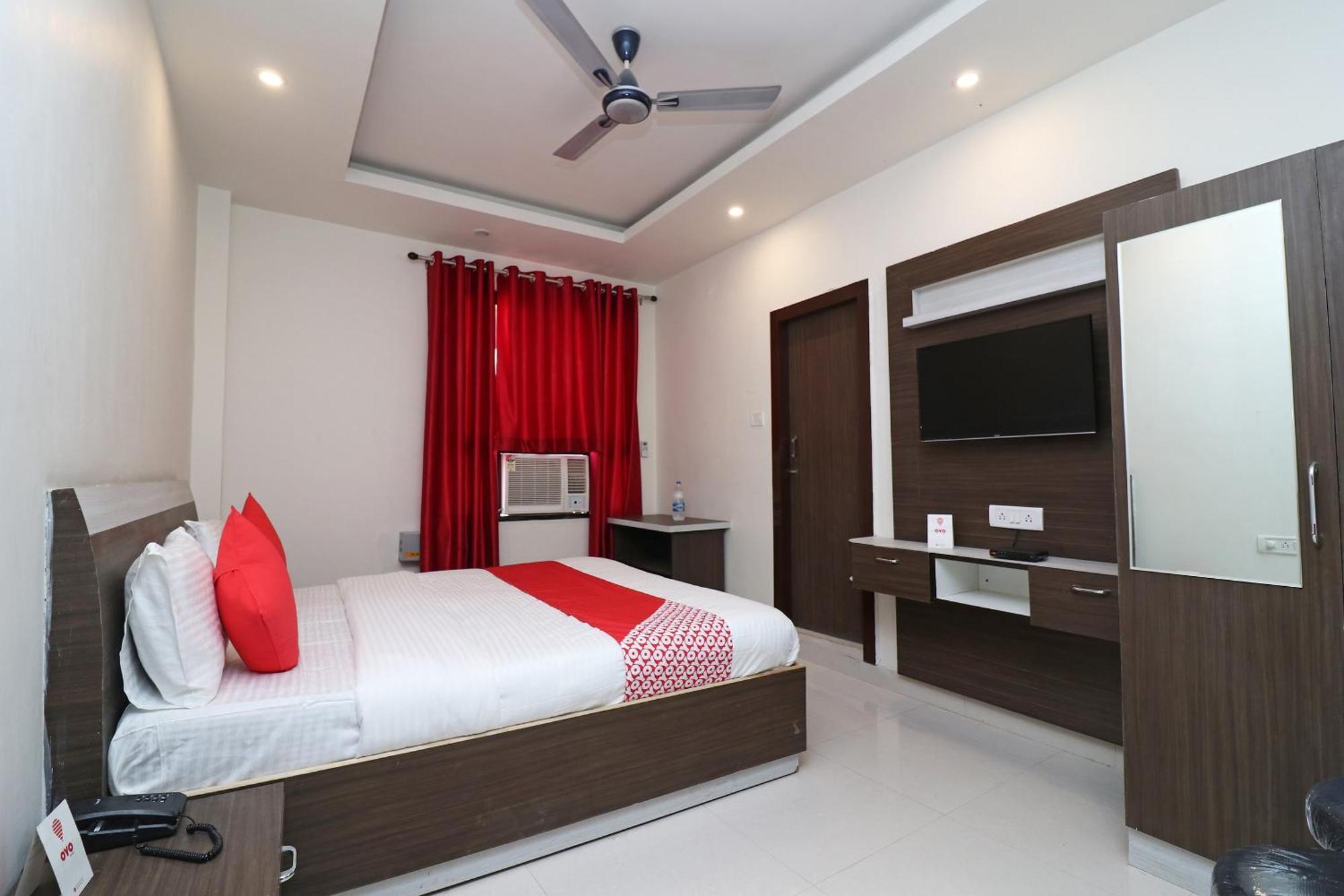 Oyo Paradise Inn Prayagraj Exterior photo